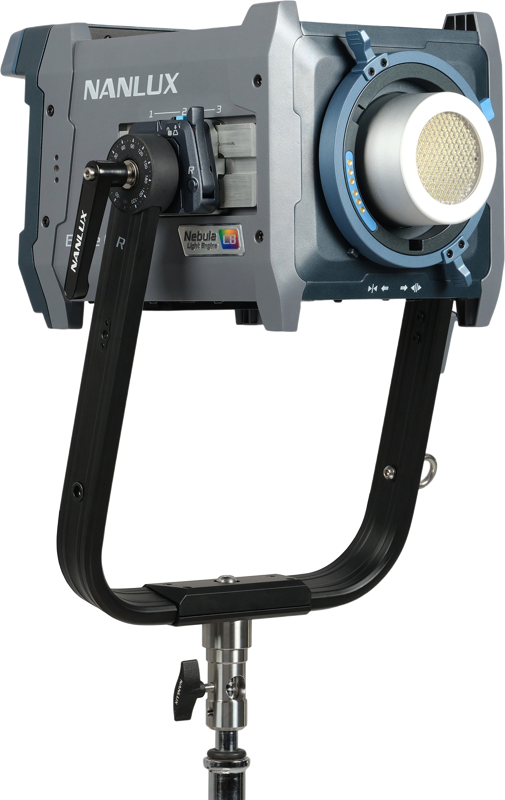 NANLUX Evoke 600C LED Full-color Spot Light with trolley case