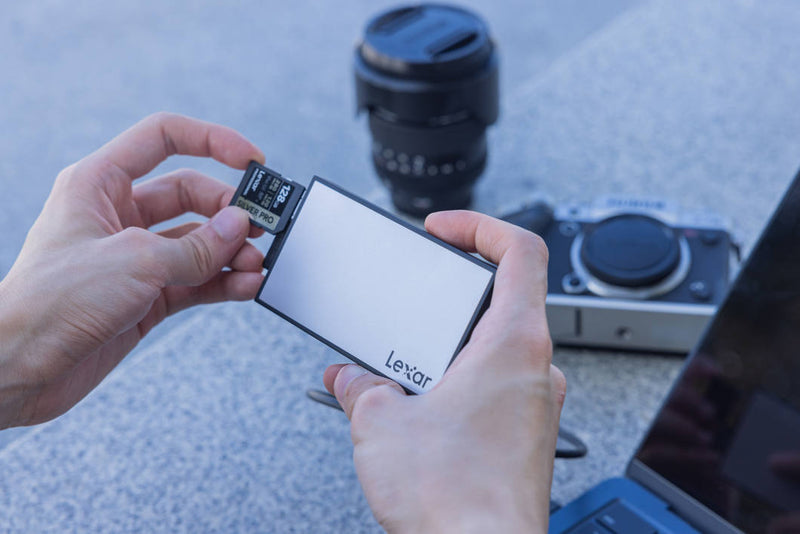 LEXAR DUAL SD CARD READER (USB 3.2)