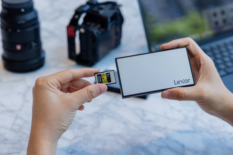 LEXAR PROFESSIONAL USB4 TYPE A KORTLÆSER