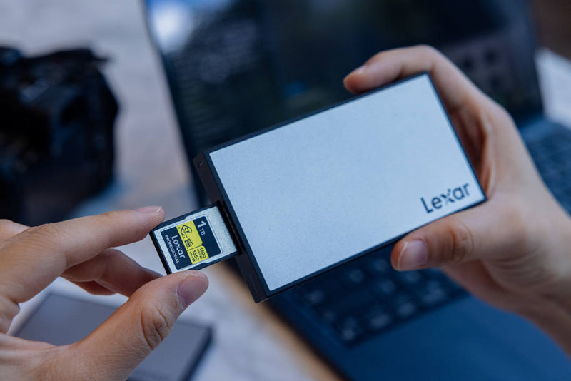 LEXAR PROFESSIONAL USB4 TYPE A KORTLÆSER