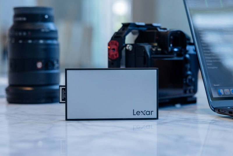 LEXAR PROFESSIONAL USB4 TYPE A KORTLÆSER