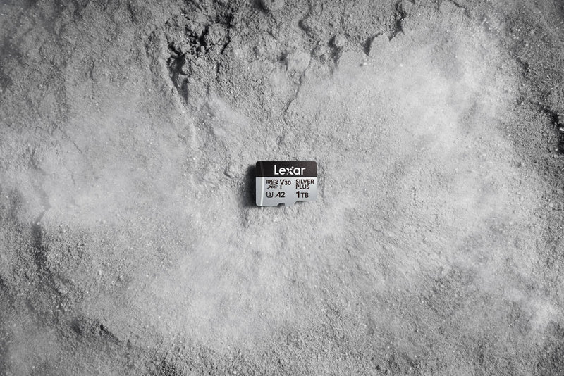 LEXAR MICROSDXC SILVER PLUS 1066x UHS-I/U3/A2/4K R205/W150 (V30) (512GB)