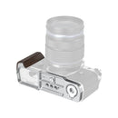 SmallRig 5563 L-Shaped Mount Plate med Wooden Handle til OM SYSTEM OM-3